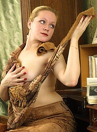 hairy mature tube