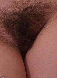 hairy white women