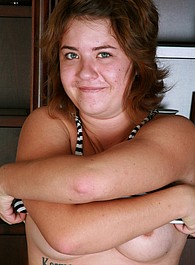 free hairy pussy dildo videos