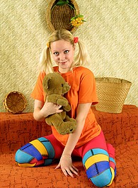 hairy women beaver