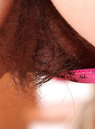 retro hairy babes