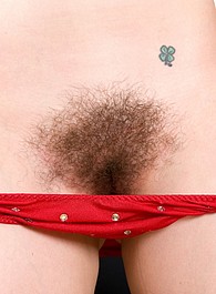 xl girls hairy
