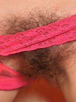 hairy horney women