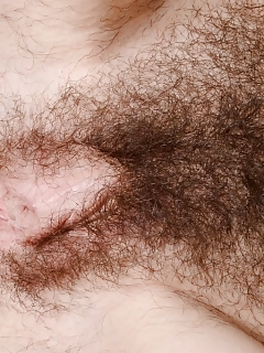Veronica Snow Hairy Nipples