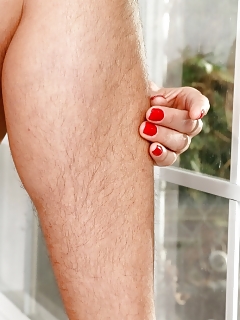 Katie Hairy Austrailian Girls