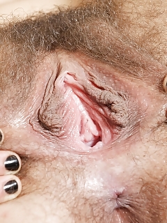 Tiara Hairy Irish Girls