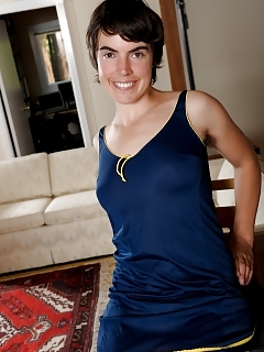 Renee Hairy Blonde Teens