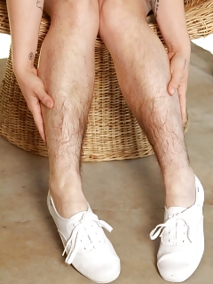 Velma All Hairy Pussy