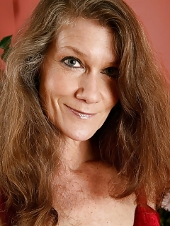 Rachel Young Girls With Hairy